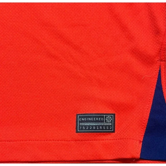 Nike England Soccer Team 2022 Away Red Dri-Fit Jersey Men's Sz M (DN0685-600) - Picture 3 of 10